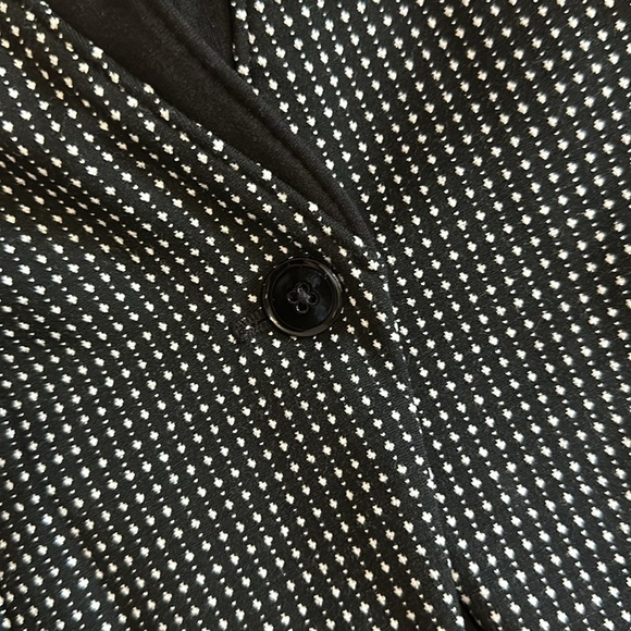 White House Black Market Blazer - Picture 7 of 9